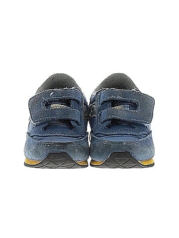 Saucony Sneakers (view 2)