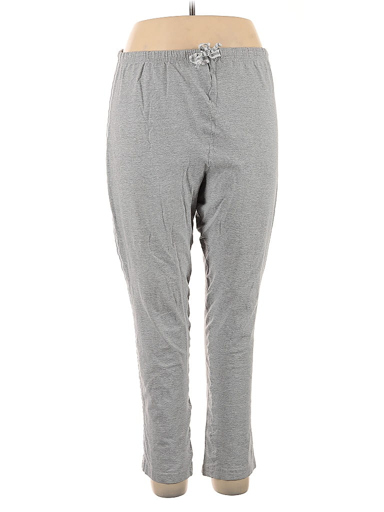 Click to view more detailed imagery on our partner's website Pre-owned Route 66 Casual Pants In Gray