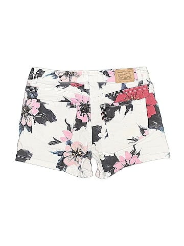 Levi's Shorts (view 2)