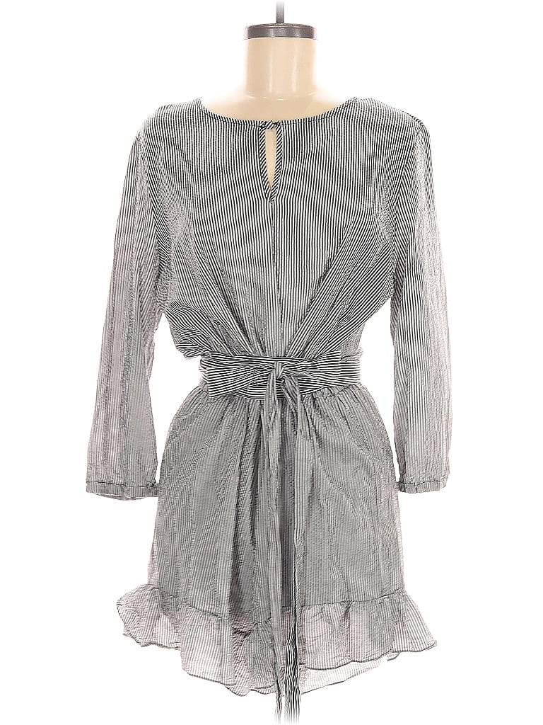 Pre-owned Who What Wear Romper In Gray