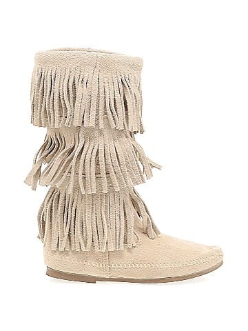 Minnetonka Boots (view 1)