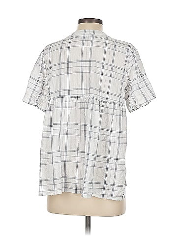 Gloria Vanderbilt Short Sleeve Henley (view 2)