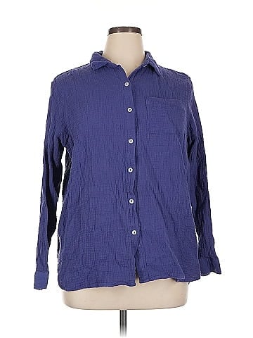 Jessica Simpson Long Sleeve Button-Down Shirt (view 1)