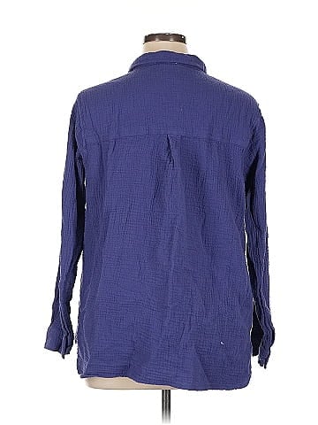 Jessica Simpson Long Sleeve Button-Down Shirt (view 2)