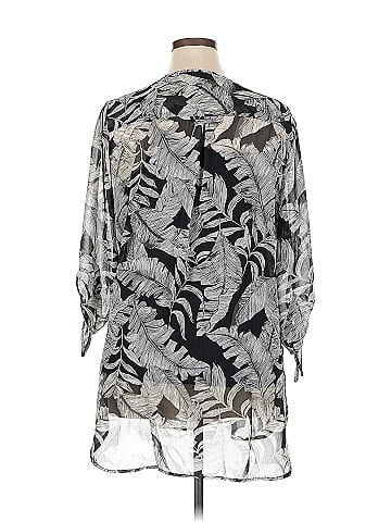Roz & Ali 3/4 Sleeve Blouse (view 2)