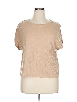 Vuori Short Sleeve T Shirt