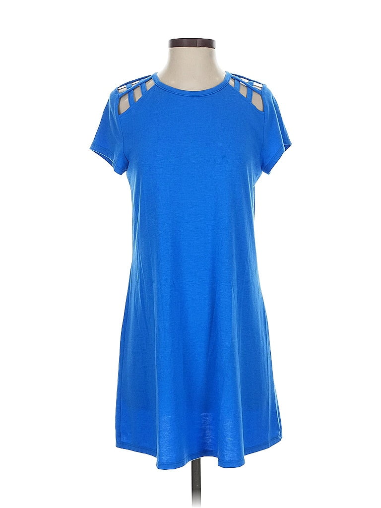 Click to view more detailed imagery on our partner's website Pre-owned Speechless Casual Dress In Blue