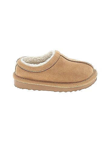 Unbranded Flats (view 1)