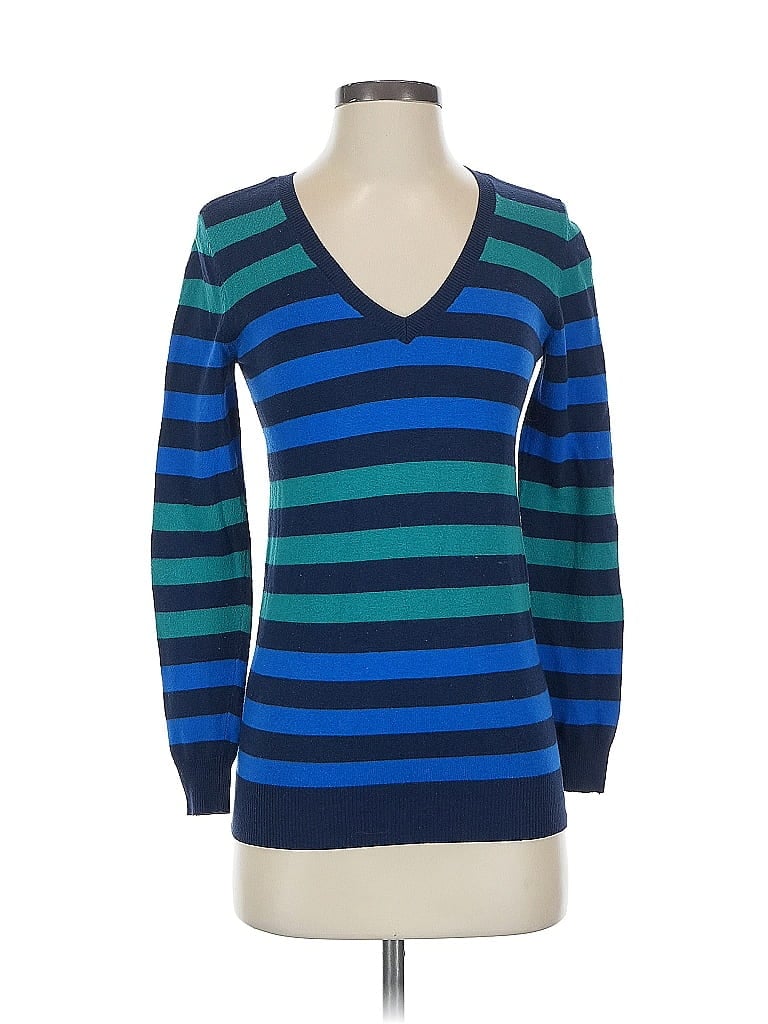 Click to view more detailed imagery on our partner's website Pre-owned Levi's Pullover Sweater In Blue