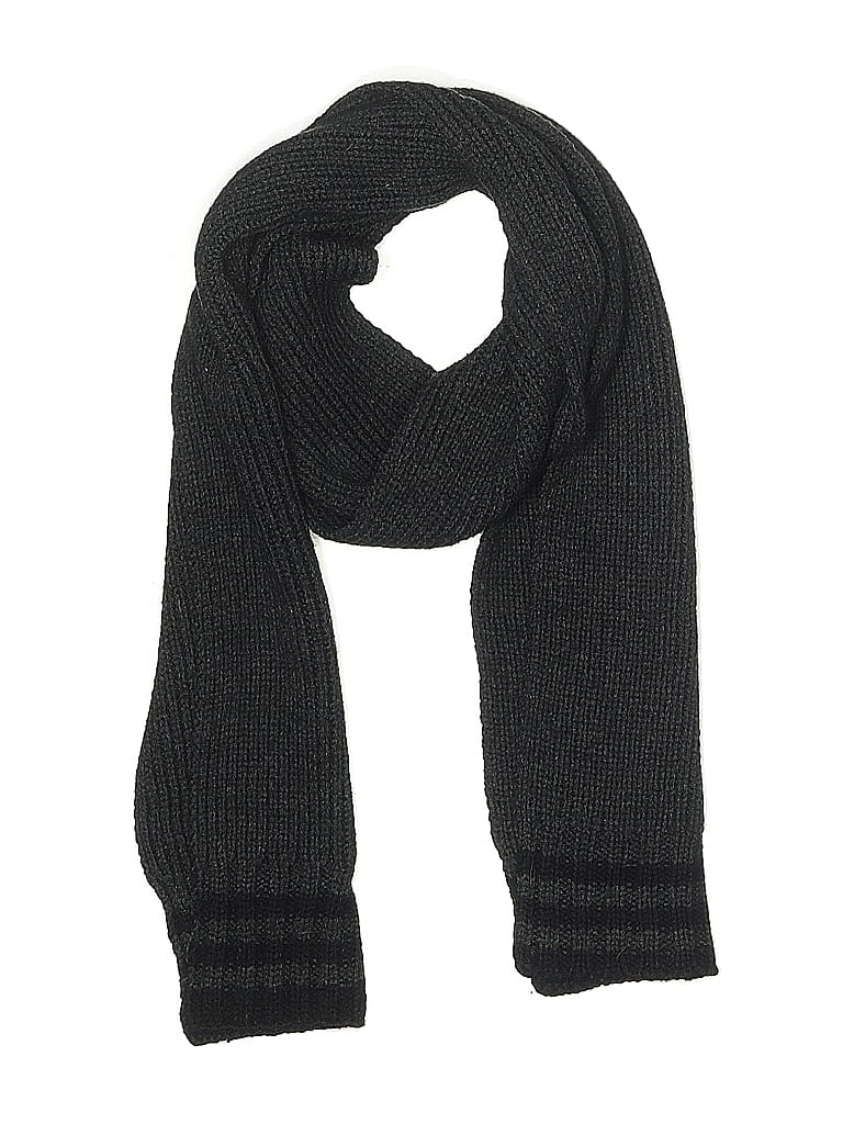 Click to view more detailed imagery on our partner's website Pre-owned Alfani Scarf In Gray