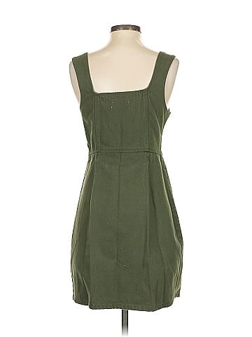 Urban Outfitters Casual Dress (view 2)