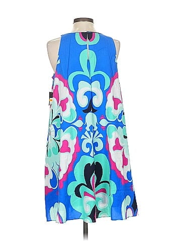 Crown & Ivy Casual Dress (view 2)