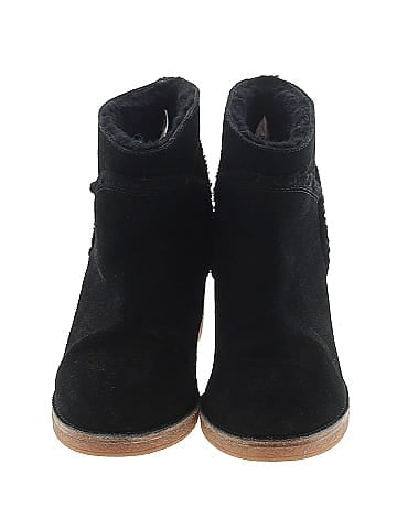 Ugg Ankle Boots (view 2)