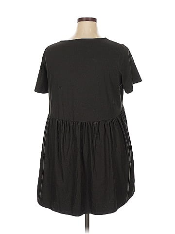 Zenana Short Sleeve Top (view 2)