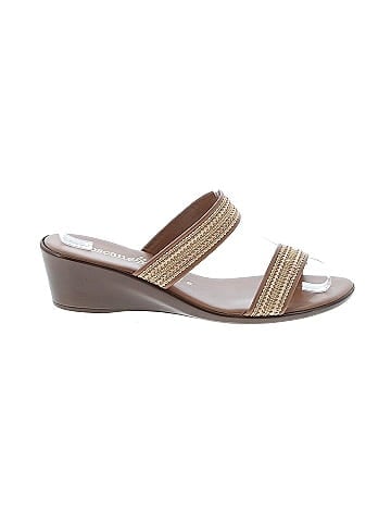 Toscanella Wedges (view 1)
