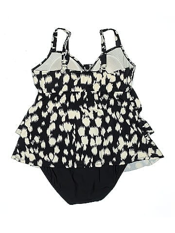 Croft & Barrow One Piece Swimsuit (view 2)