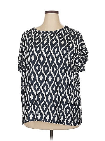Violet & Claire Short Sleeve Blouse (view 1)