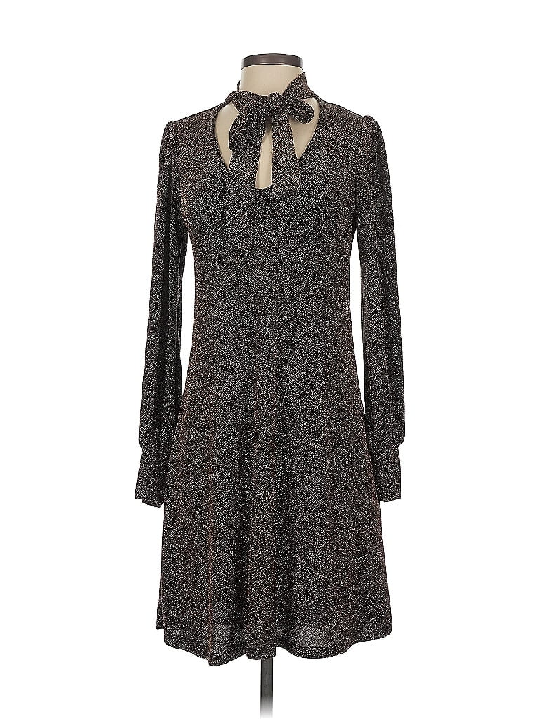 Click to view more detailed imagery on our partner's website Pre-owned Karen Kane Casual Dress In Gray