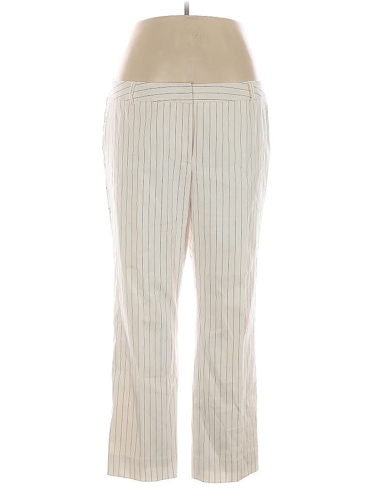 Click to view more detailed imagery on our partner's website Pre-owned Talbots Casual Pants In White