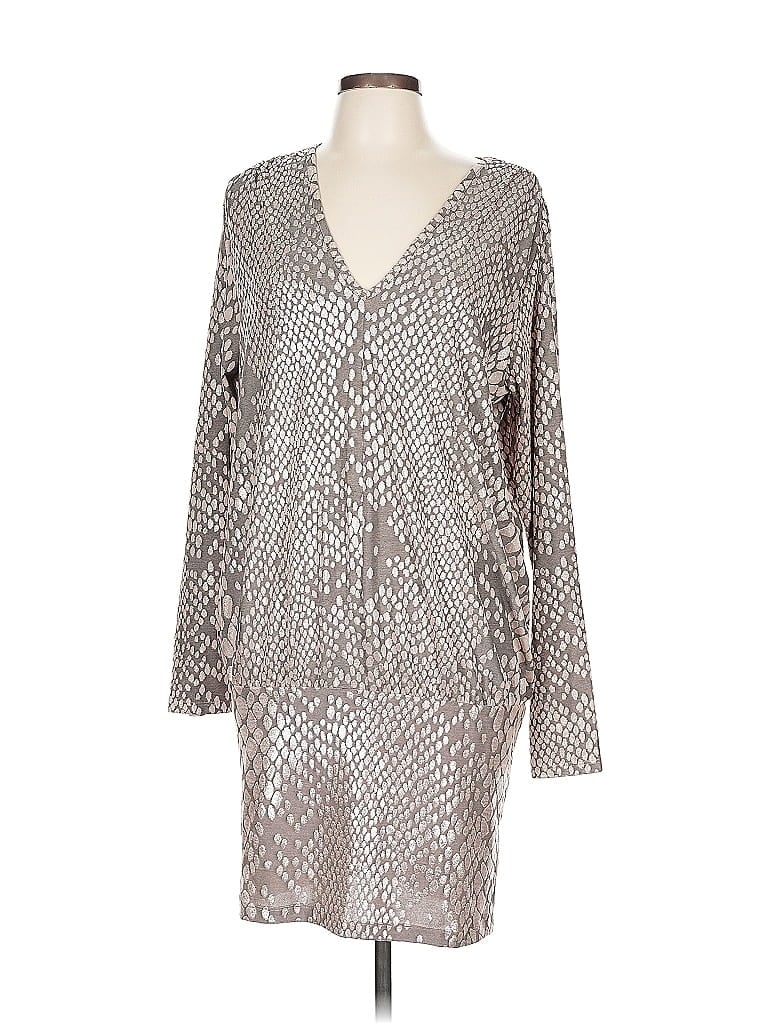 Pre-owned Venus Casual Dress In Brown