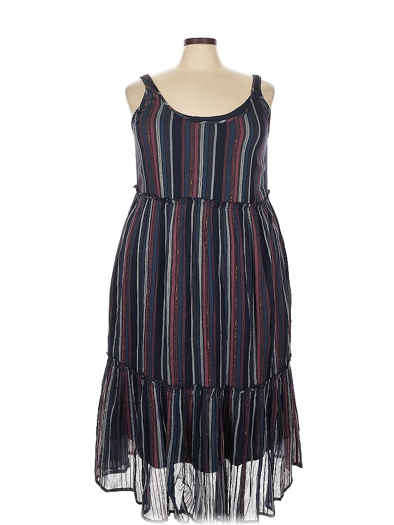 Pre-owned Hinge Casual Dress In Blue