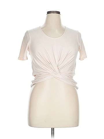 Lululemon Athletica Short Sleeve T-Shirt (view 1)