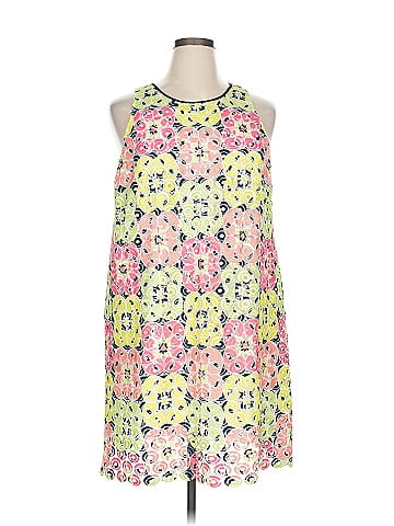 Crown & Ivy Casual Dress (view 1)