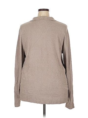 Barefoot Dreams Pullover Sweater (view 2)