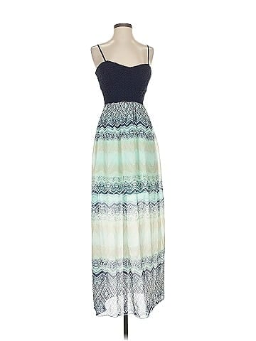 Unbranded Casual Dress (view 1)