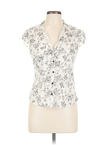 H&M Sleeveless Button-Down Shirt (view 1)