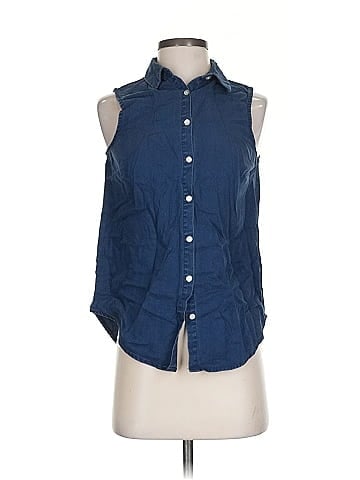 A New Day Sleeveless Button-Down Shirt (view 1)