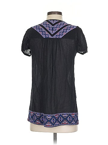 Francesca's Short Sleeve Blouse (view 2)