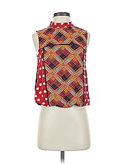 Tiny Sleeveless Blouse