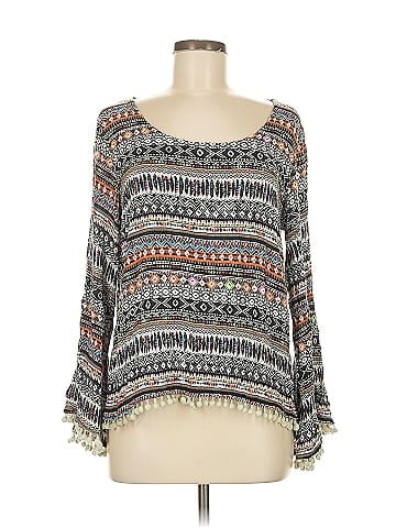 Papillon 3/4 Sleeve Top (view 1)