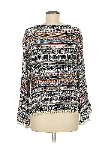 Papillon 3/4 Sleeve Top (view 2)