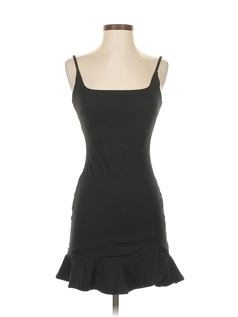 holiday dress Amazon.com: HomRain Velvet Christmas Party Long Sleeve Velvet ASIN  :  B08CDXZFW1 Black Bandage Frill Hem Size:3X