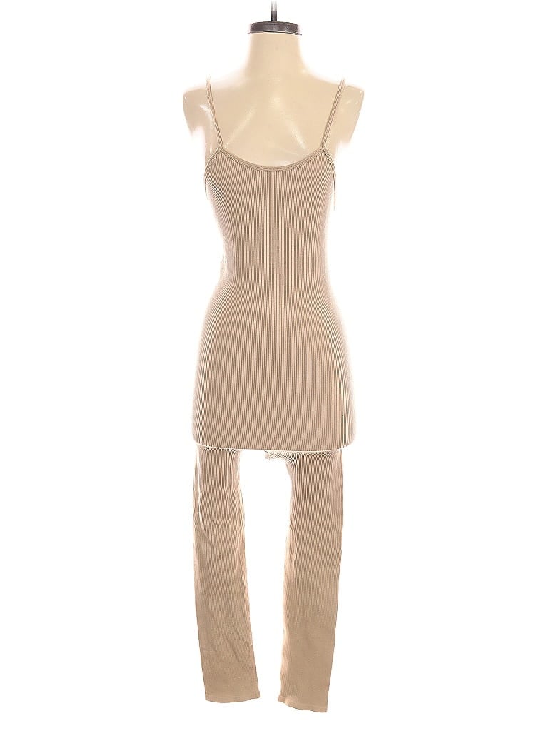 Click to view more detailed imagery on our partner's website Pre-owned Zara Jumpsuit In Brown