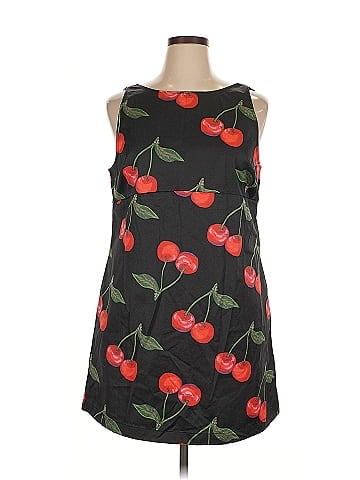 Urban Outfitters Casual Dress (view 1)