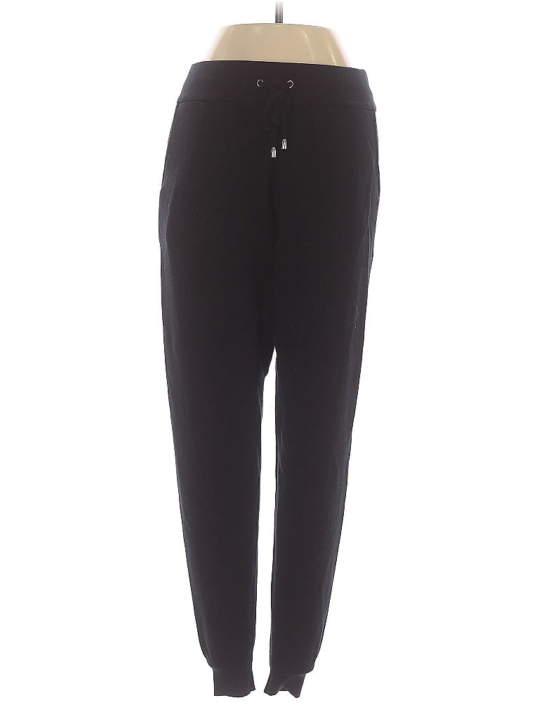 Click to view more detailed imagery on our partner's website Pre-owned Apricot Casual Pants In Black