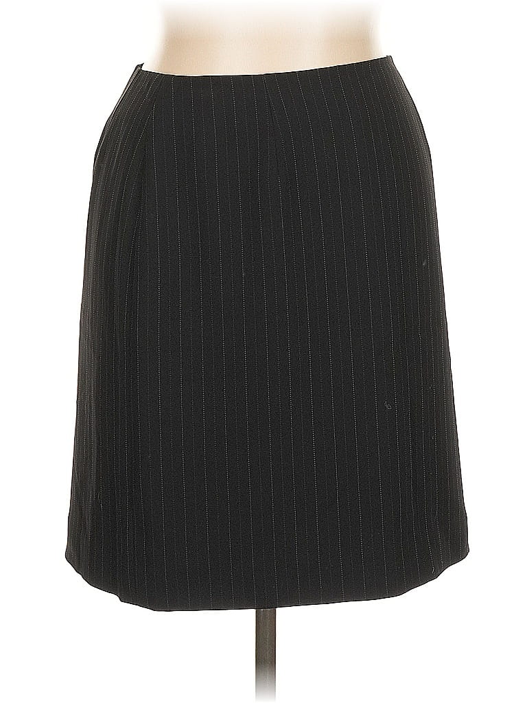 Click to view more detailed imagery on our partner's website Pre-owned Petite Sophisticate Formal Skirt In Black