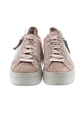 AGL Sneakers (view 2)