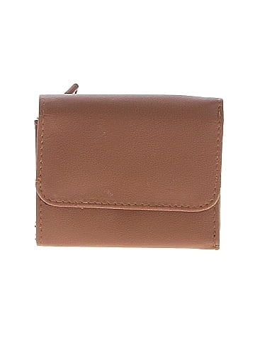 Unbranded Wallet (view 1)