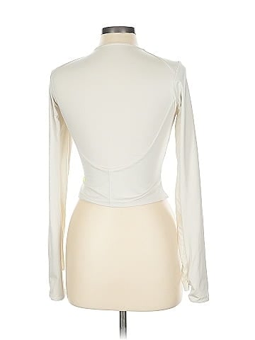 Lululemon Athletica Long Sleeve T-Shirt (view 2)