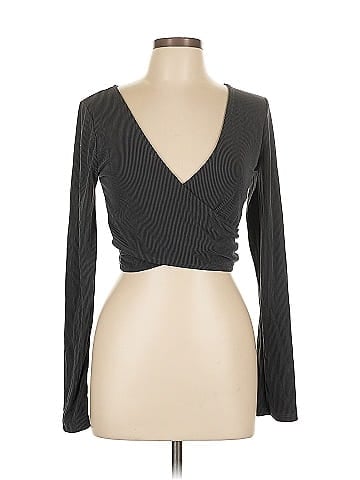 Victoria's Secret Long Sleeve T-Shirt (view 1)