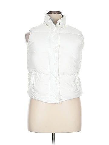 Gap Vest (view 1)