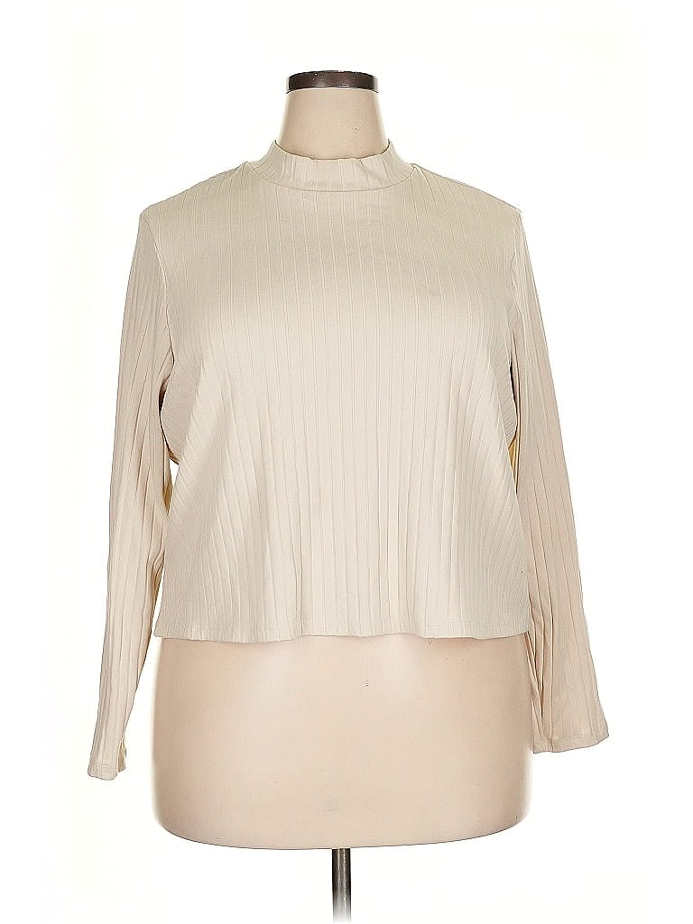 Pre-owned Old Navy Turtleneck Sweater In White