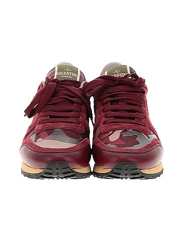 Valentino Garavani Camo Print Canvas Rockstud Sneakers (view 2)