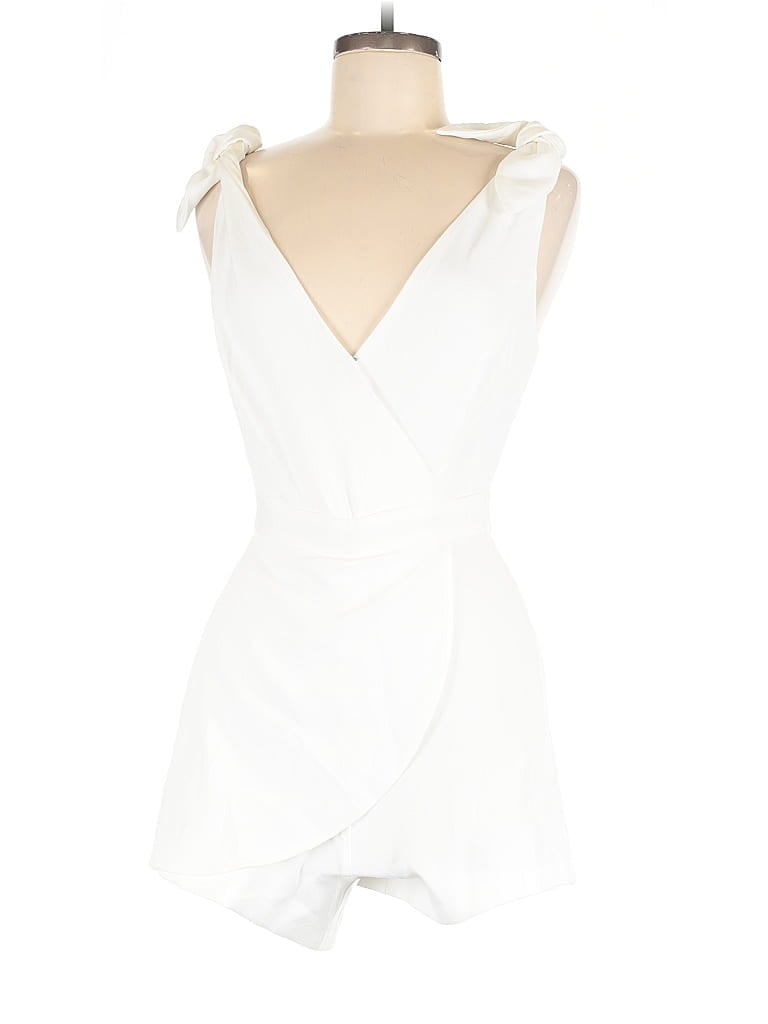 Pre-owned Bcbgeneration Romper In White