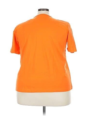 Elisabeth by Liz Claiborne Short Sleeve T-Shirt (view 2)