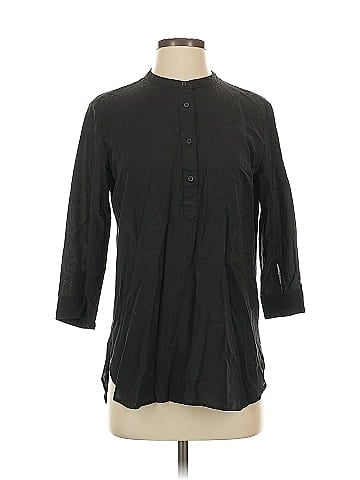 Uniqlo 3/4 Sleeve Button-Down Shirt (view 1)